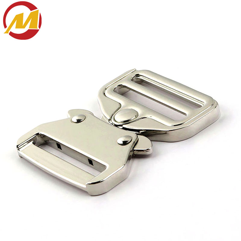 Silver aluminum alloy Cobra buckle